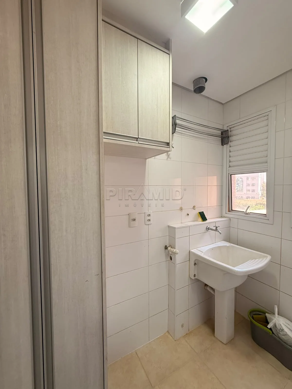 Alugar Apartamento / Padr&atilde;o em Ribeir&atilde;o Preto R$ 4.800,00 - Foto 19