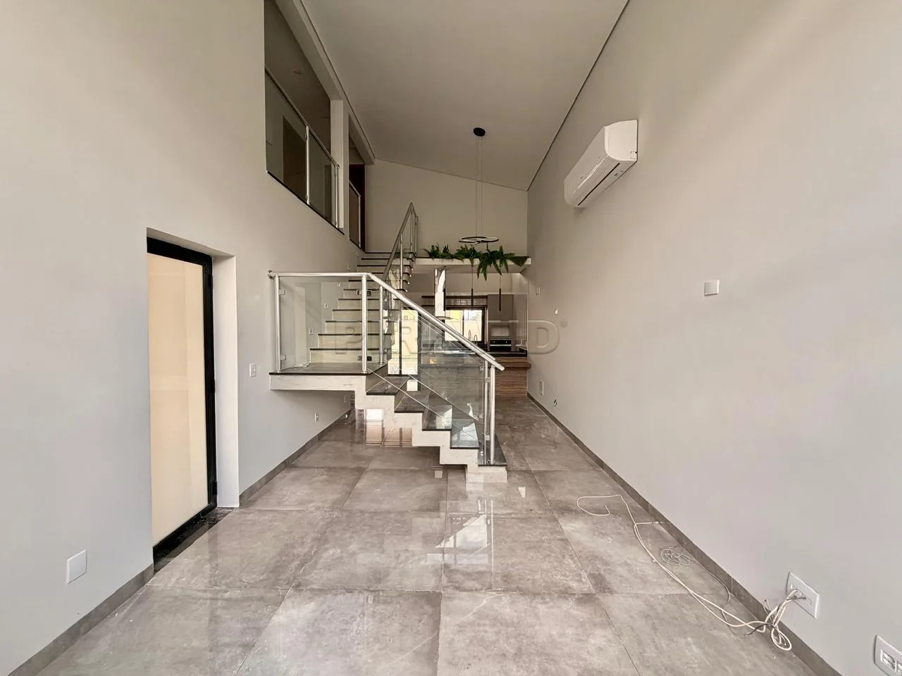 Alugar Casa / Condom&iacute;nio em Ribeir&atilde;o Preto R$ 8.000,00 - Foto 1