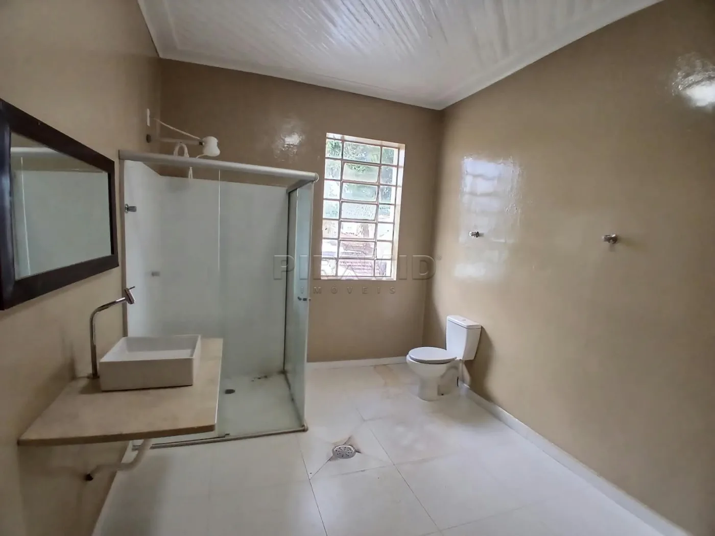 Alugar Casa / Padr&atilde;o em Ribeir&atilde;o Preto R$ 1.600,00 - Foto 7