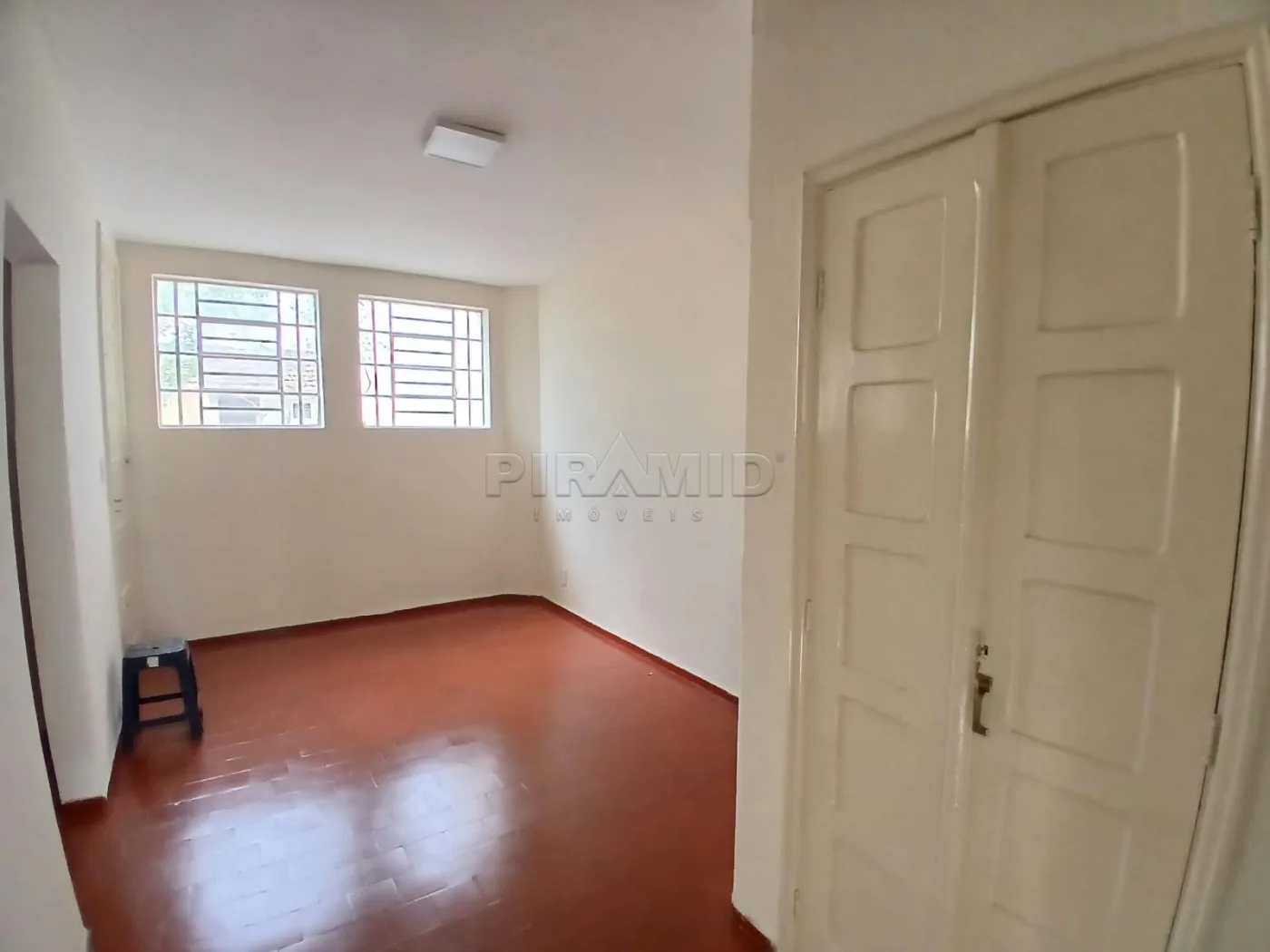 Alugar Casa / Padr&atilde;o em Ribeir&atilde;o Preto R$ 1.600,00 - Foto 8