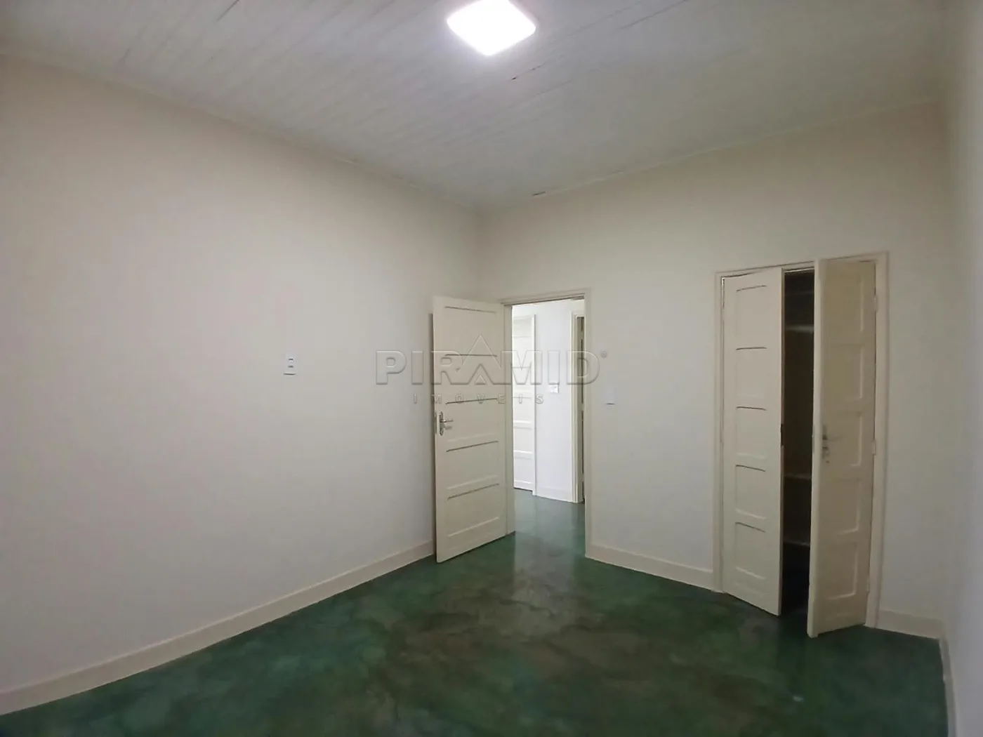 Alugar Casa / Padr&atilde;o em Ribeir&atilde;o Preto R$ 1.600,00 - Foto 15
