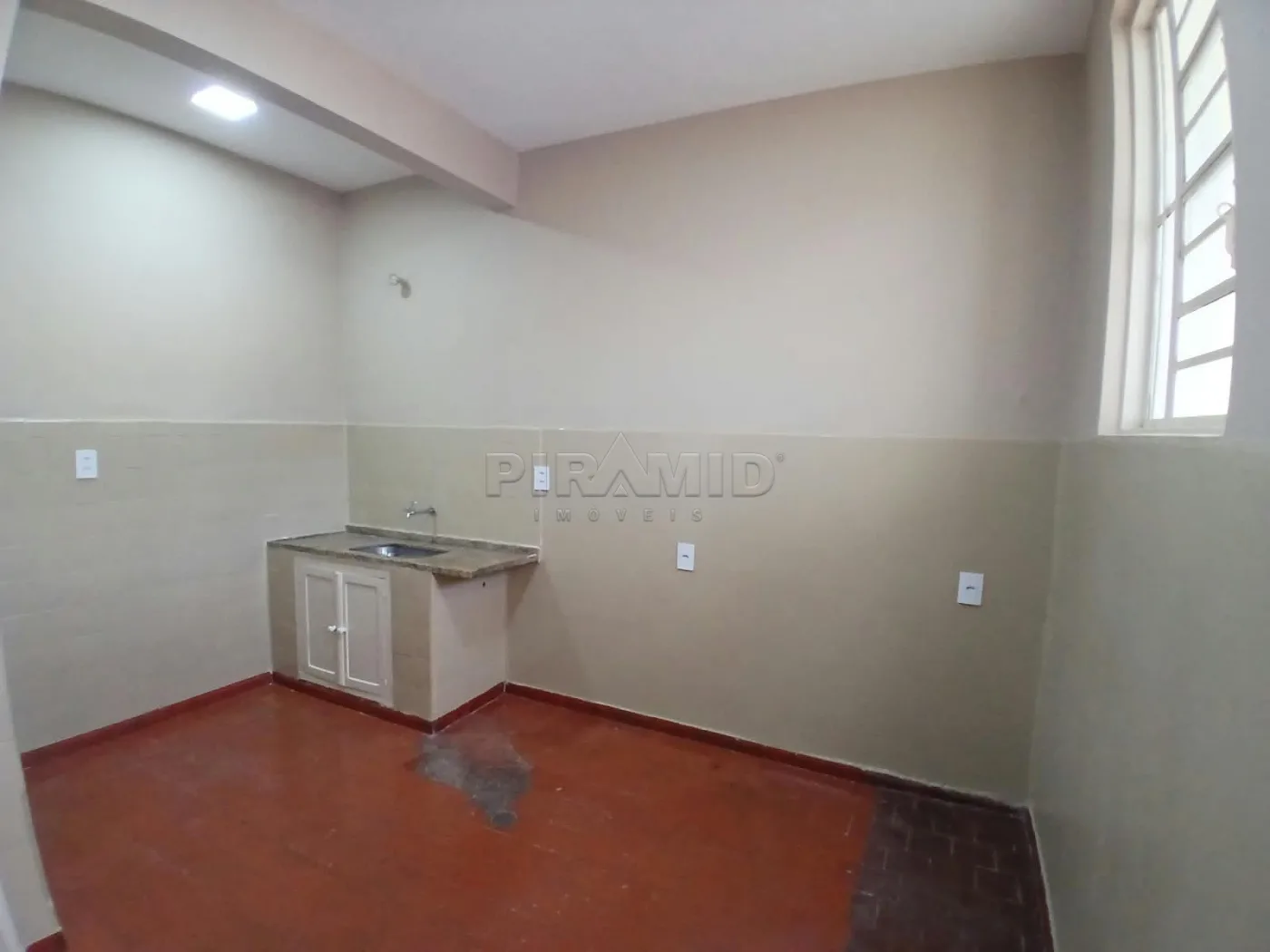 Alugar Casa / Padr&atilde;o em Ribeir&atilde;o Preto R$ 1.600,00 - Foto 17