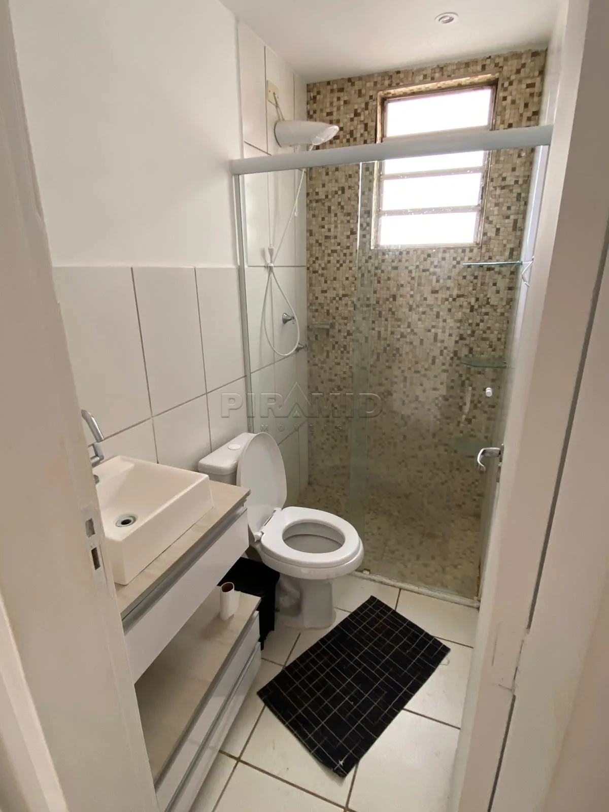 Alugar Apartamento / Padr&atilde;o em Ribeir&atilde;o Preto R$ 1.600,00 - Foto 8