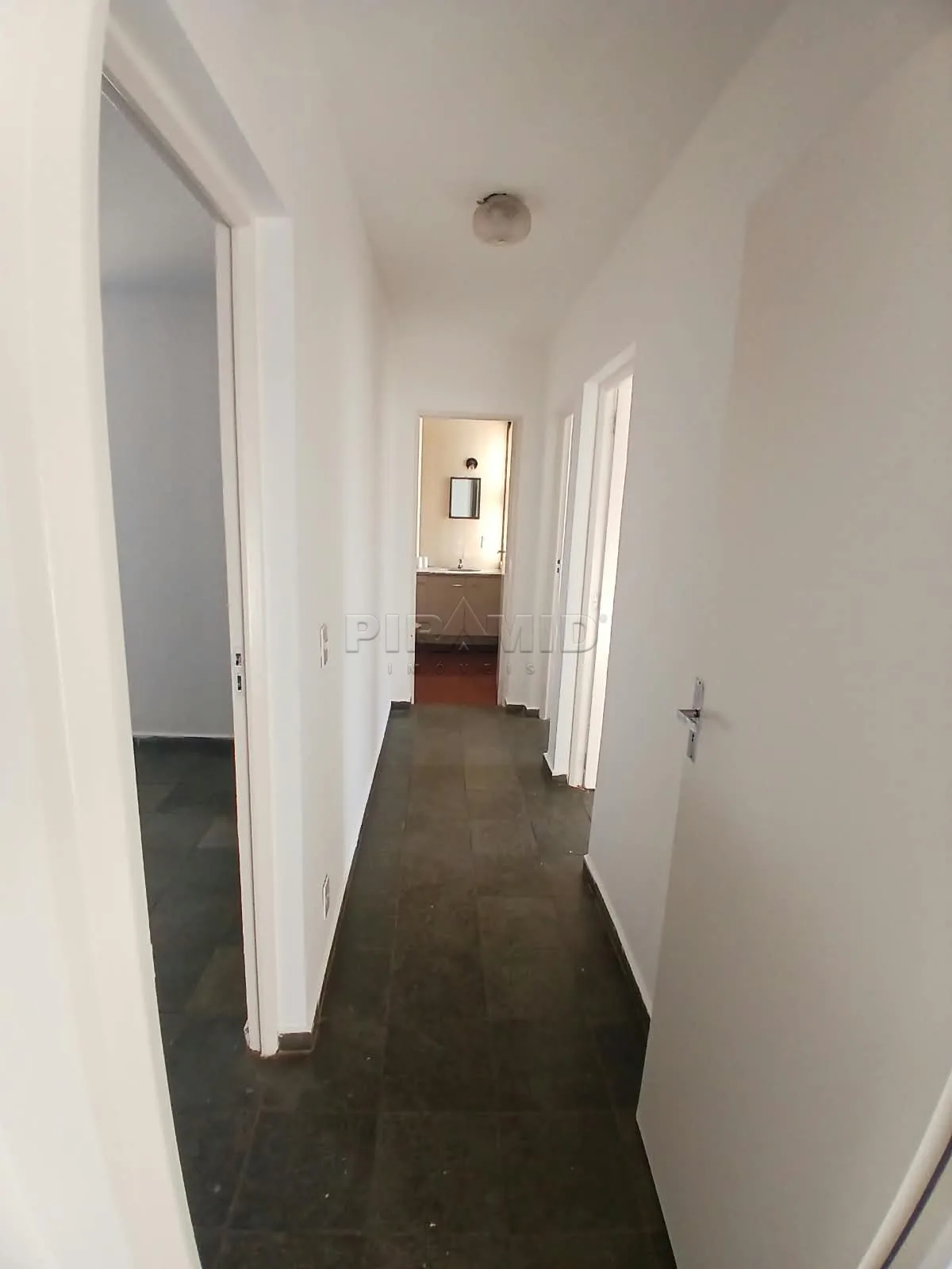 Alugar Apartamento / Padr&atilde;o em Ribeir&atilde;o Preto R$ 1.000,00 - Foto 6