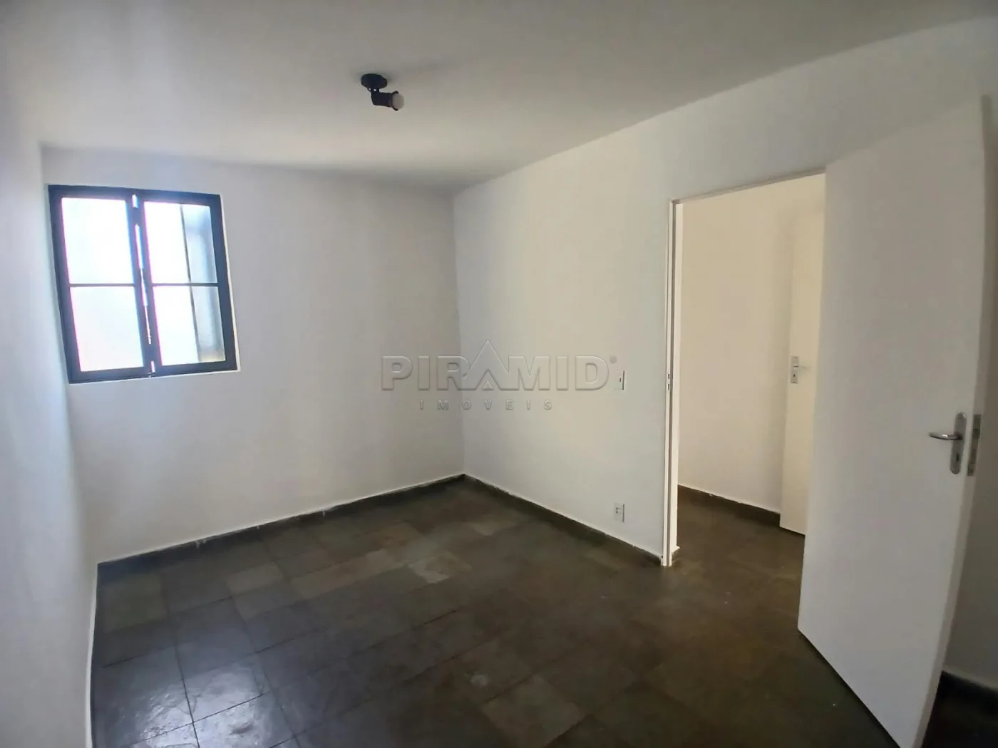 Alugar Apartamento / Padr&atilde;o em Ribeir&atilde;o Preto R$ 1.000,00 - Foto 8