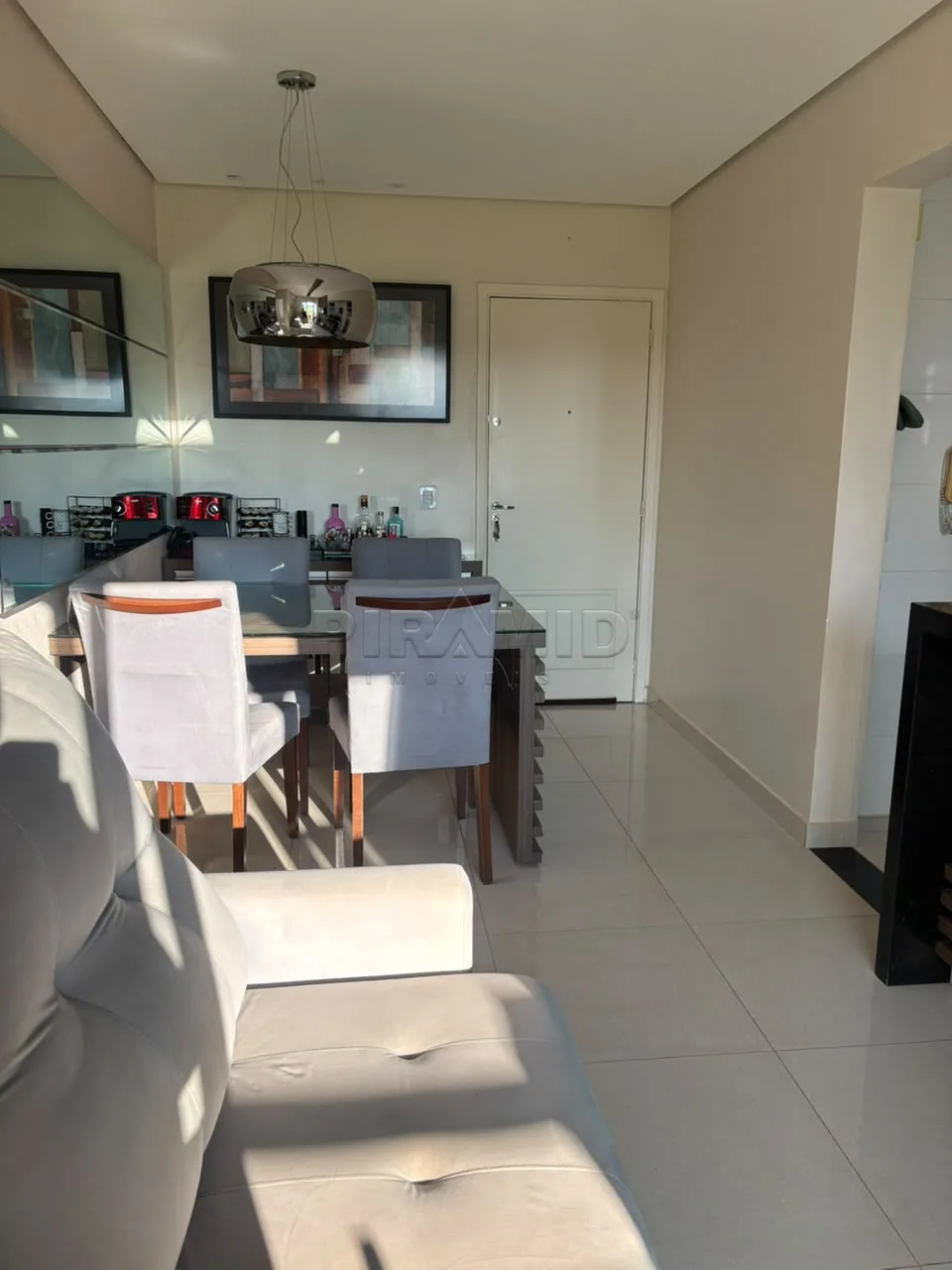 Alugar Apartamento / Padr&atilde;o em Ribeir&atilde;o Preto R$ 2.250,00 - Foto 1