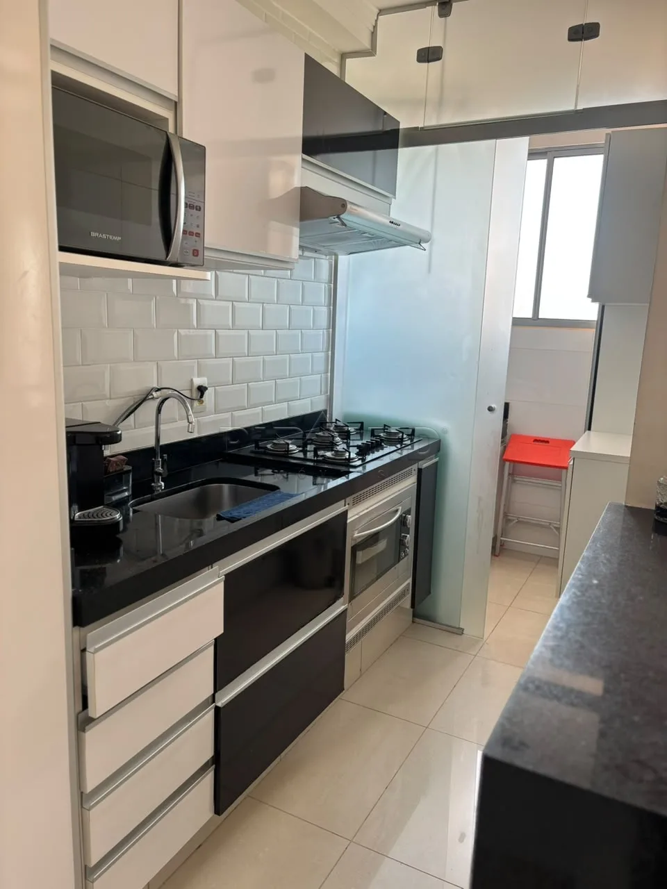 Alugar Apartamento / Padr&atilde;o em Ribeir&atilde;o Preto R$ 2.250,00 - Foto 4