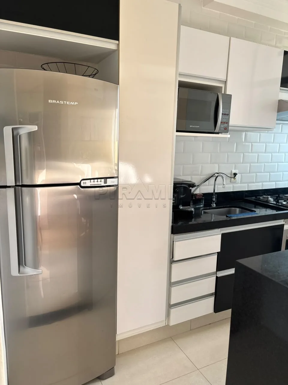 Alugar Apartamento / Padr&atilde;o em Ribeir&atilde;o Preto R$ 2.250,00 - Foto 5
