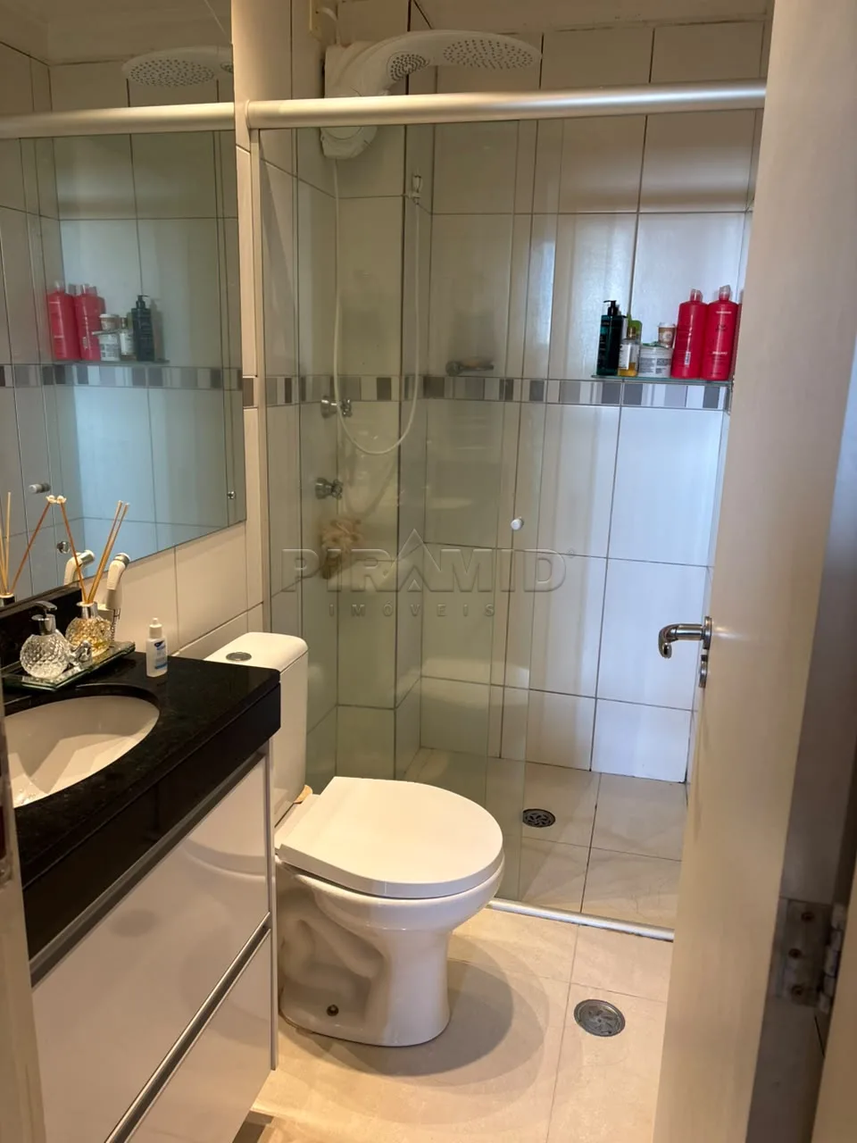 Alugar Apartamento / Padr&atilde;o em Ribeir&atilde;o Preto R$ 2.250,00 - Foto 9