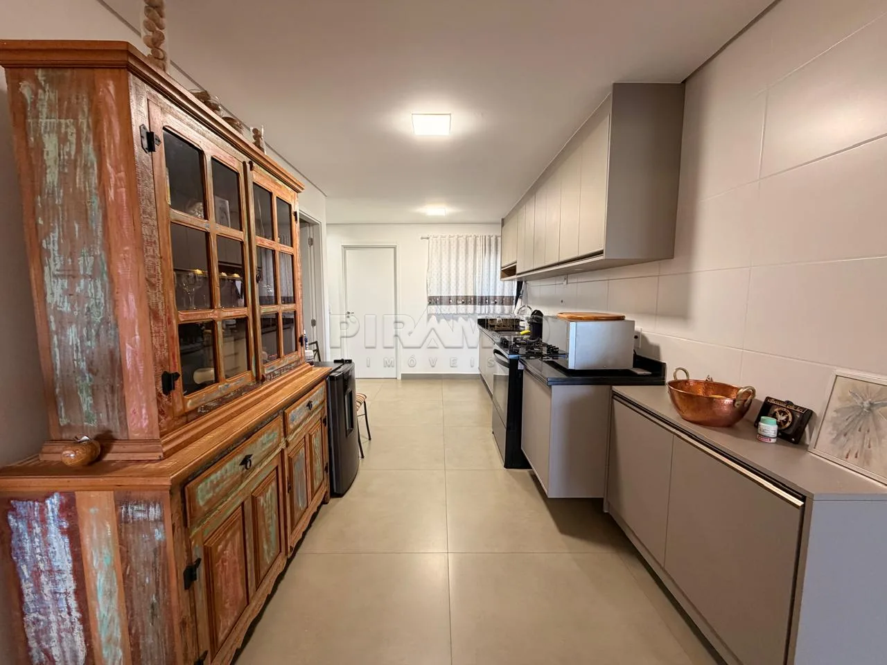 Alugar Apartamento / Padr&atilde;o em Ribeir&atilde;o Preto R$ 6.500,00 - Foto 5