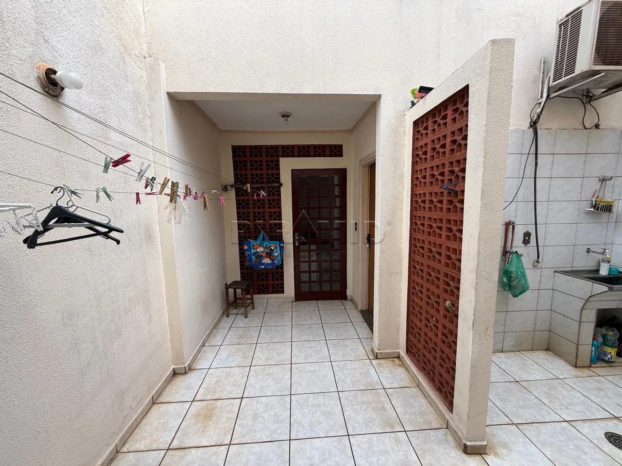 Alugar Casa / Padr&atilde;o em Ribeir&atilde;o Preto R$ 2.300,00 - Foto 8