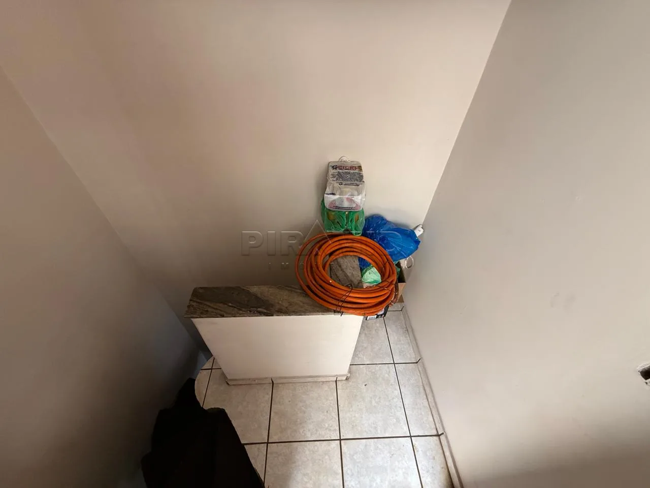 Alugar Casa / Padr&atilde;o em Ribeir&atilde;o Preto R$ 2.300,00 - Foto 17