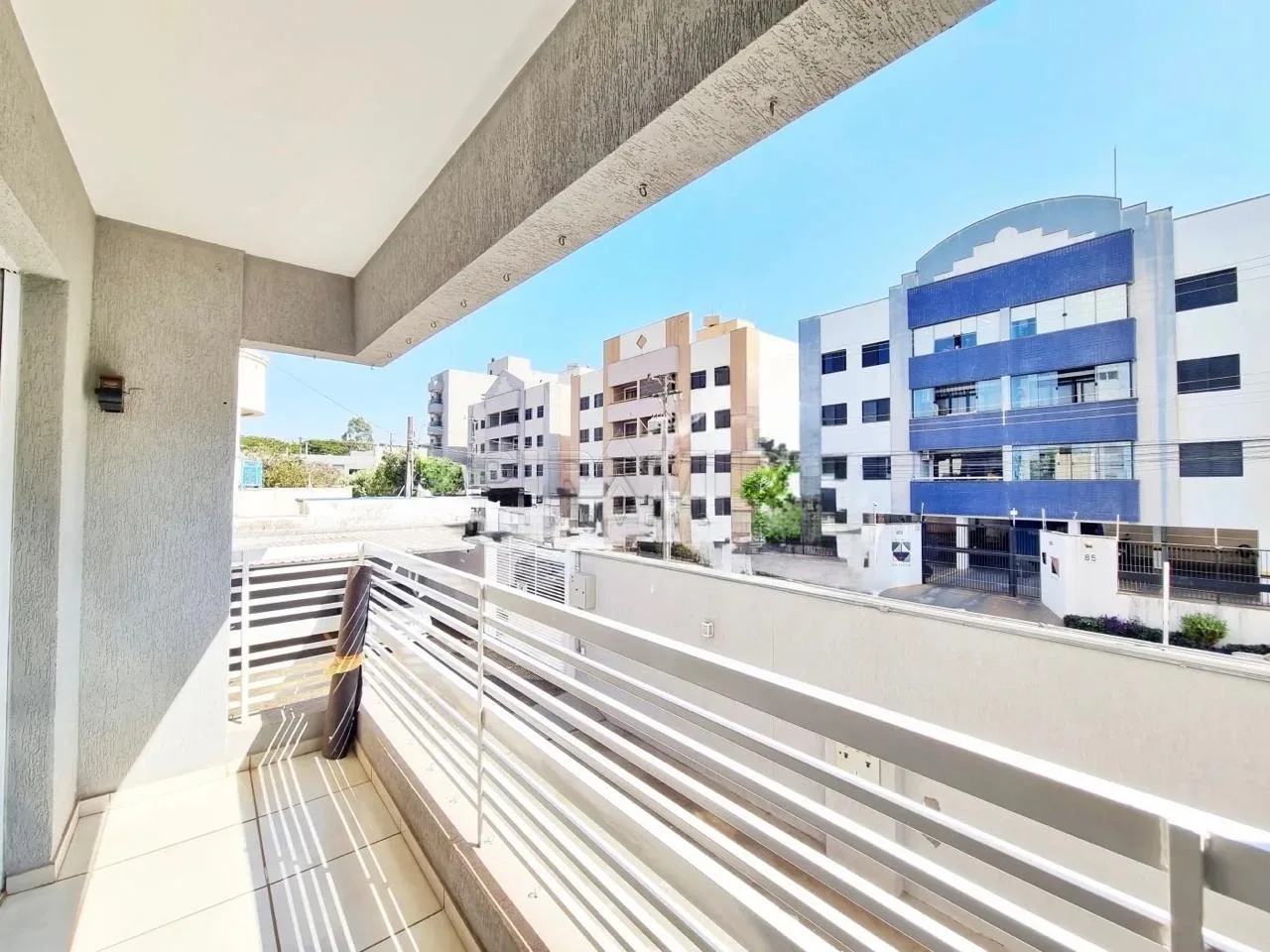 Alugar Apartamento / Padr&atilde;o em Ribeir&atilde;o Preto R$ 1.550,00 - Foto 3