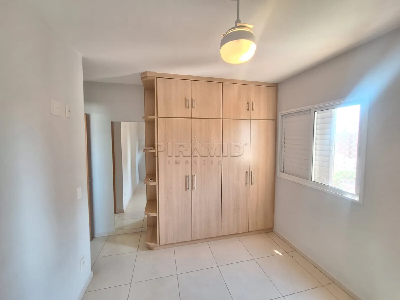 Alugar Apartamento / Padr&atilde;o em Ribeir&atilde;o Preto R$ 2.500,00 - Foto 13
