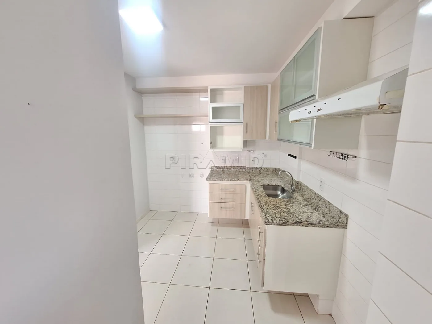 Alugar Apartamento / Padr&atilde;o em Ribeir&atilde;o Preto R$ 2.500,00 - Foto 19