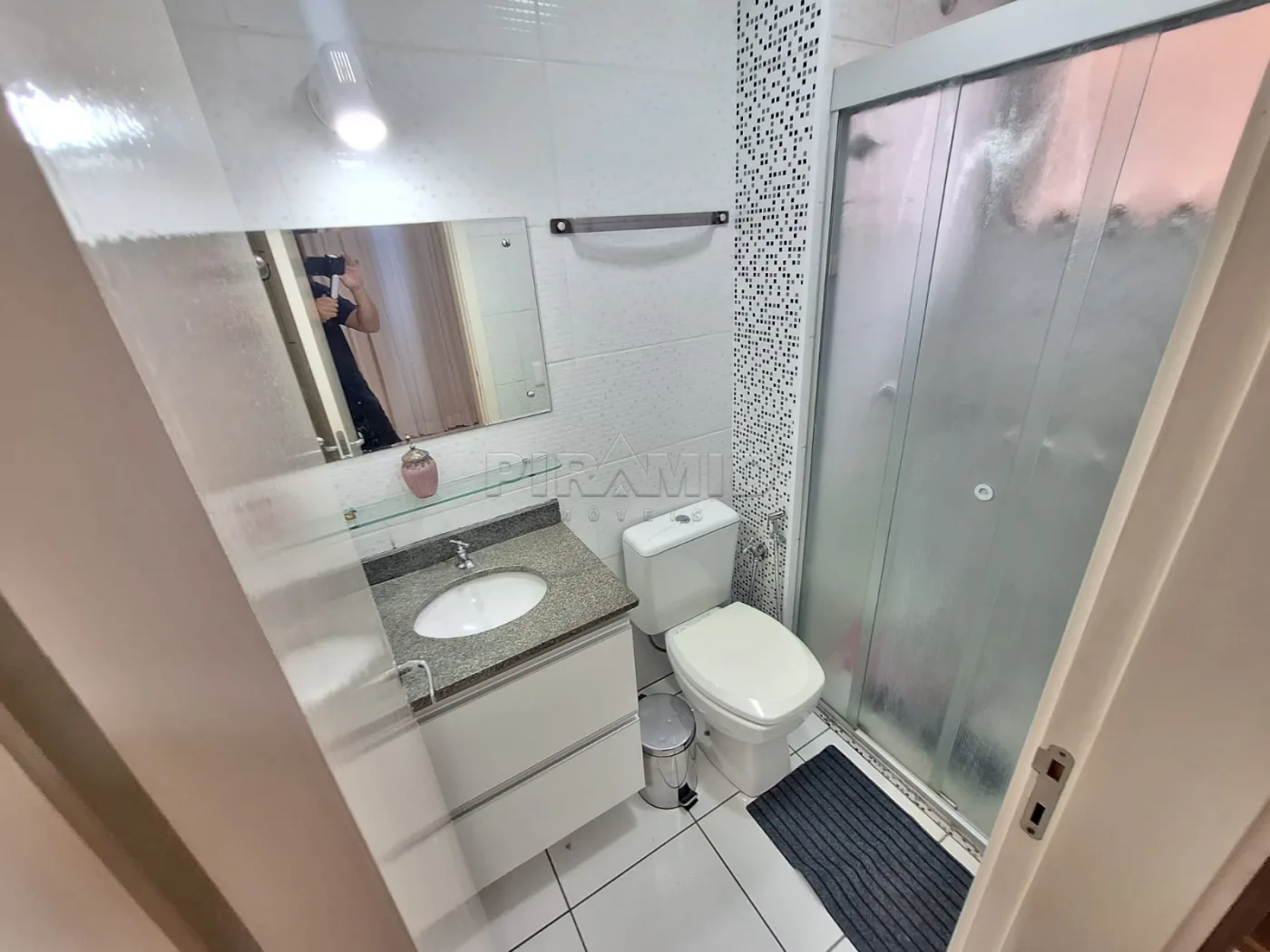 Alugar Apartamento / Padr&atilde;o em Ribeir&atilde;o Preto R$ 1.700,00 - Foto 13