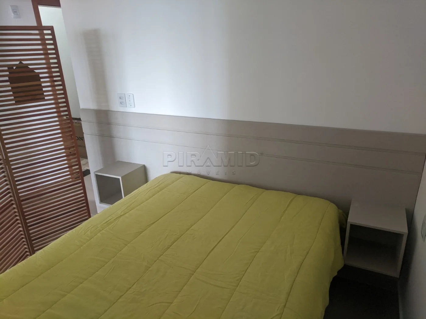 Alugar Apartamento / Padr&atilde;o em Ribeir&atilde;o Preto R$ 2.300,00 - Foto 3