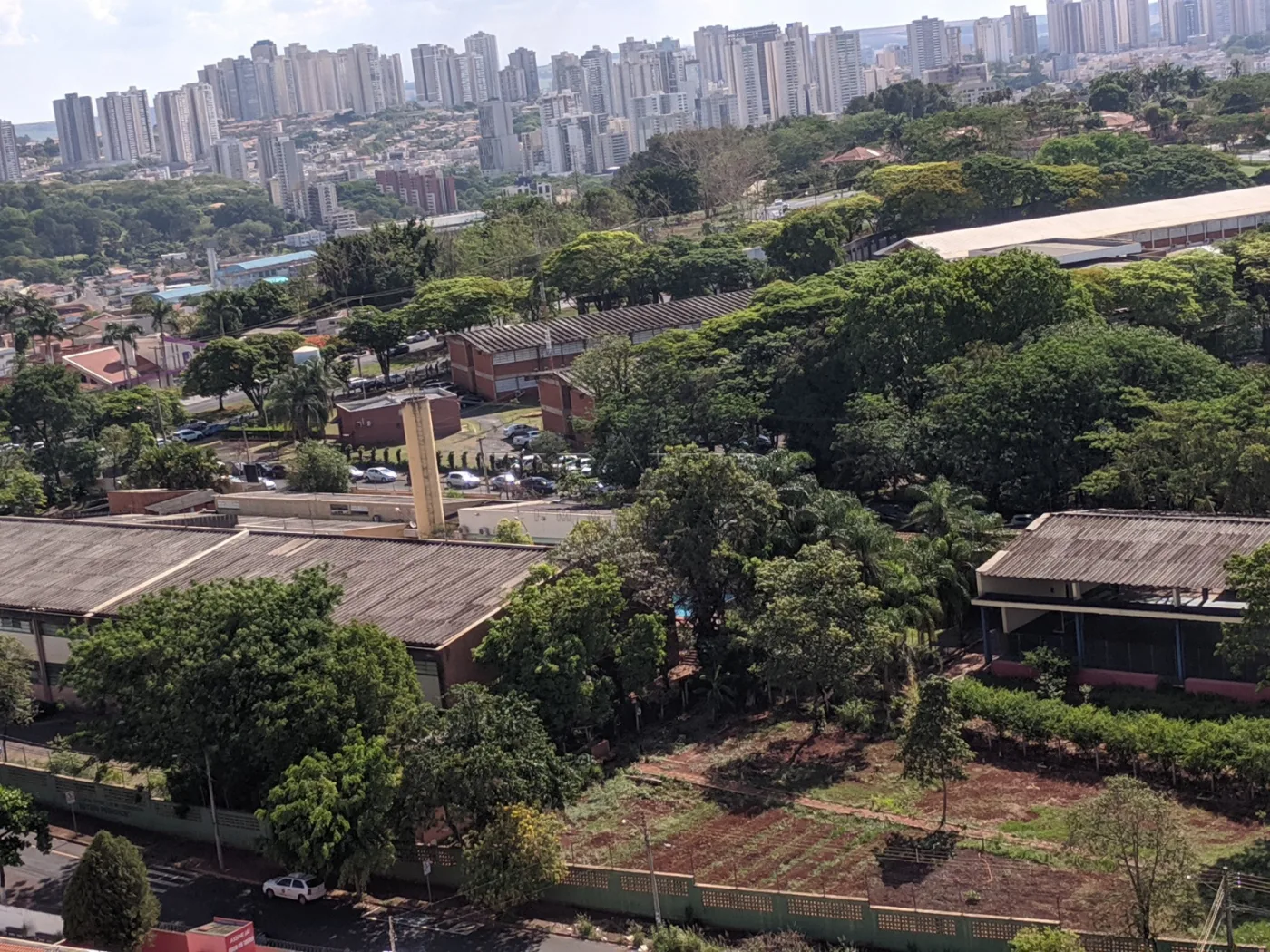 Alugar Apartamento / Padr&atilde;o em Ribeir&atilde;o Preto R$ 2.300,00 - Foto 18