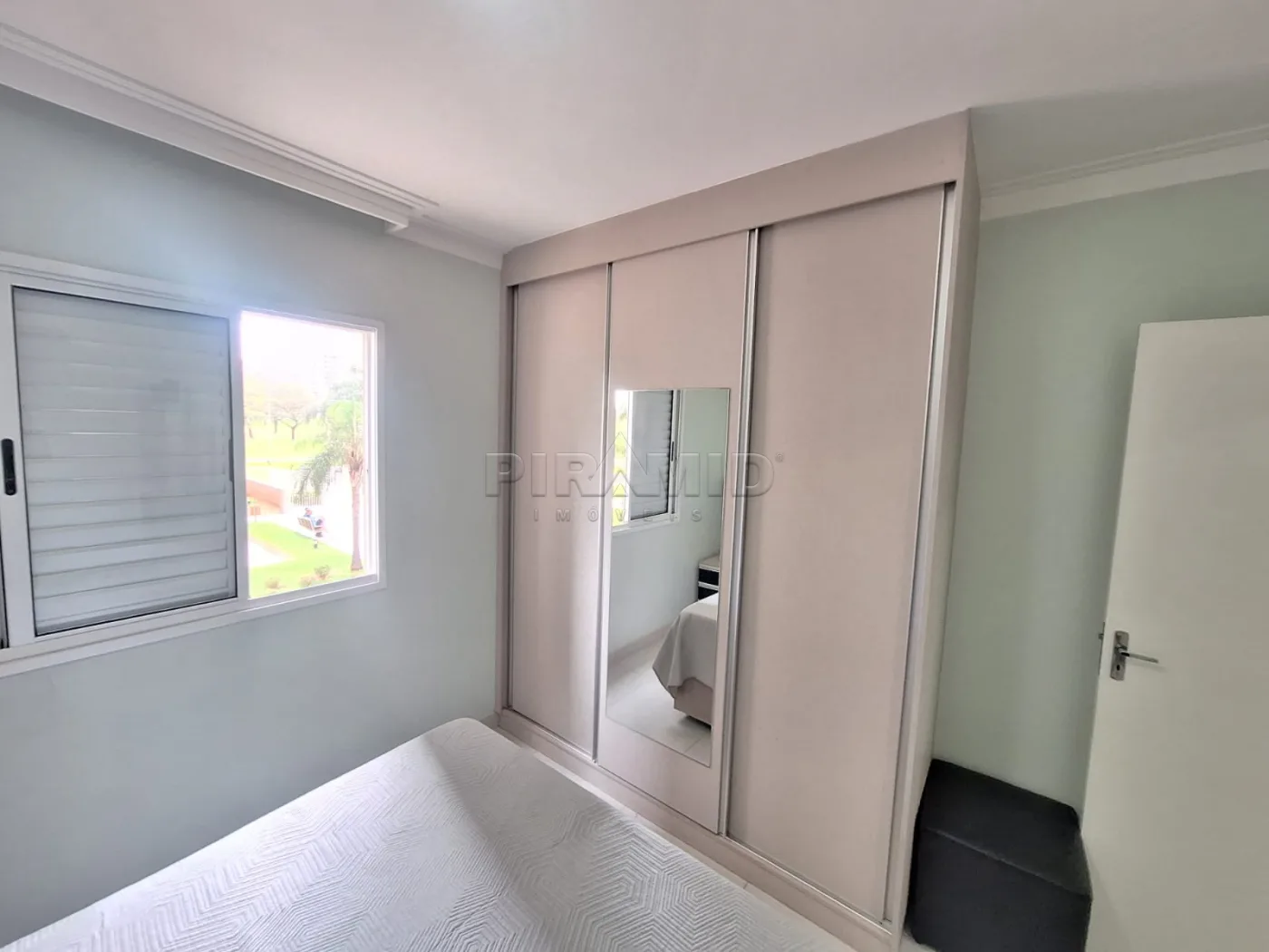 Comprar Apartamento / Padr&atilde;o em Ribeir&atilde;o Preto R$ 550.000,00 - Foto 17