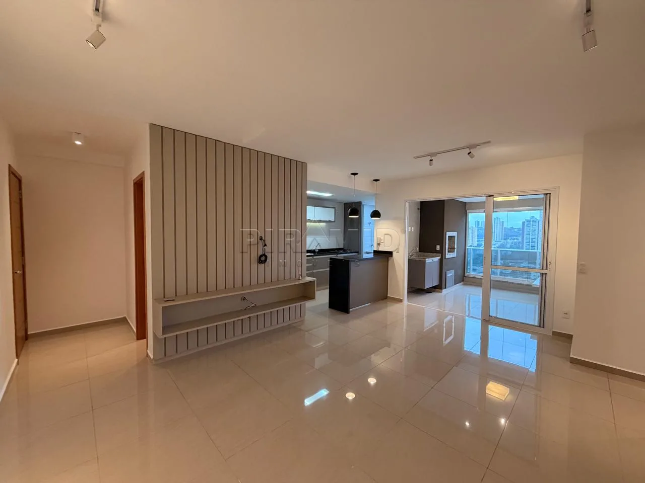 Alugar Apartamento / Padr&atilde;o em Ribeir&atilde;o Preto R$ 4.500,00 - Foto 1