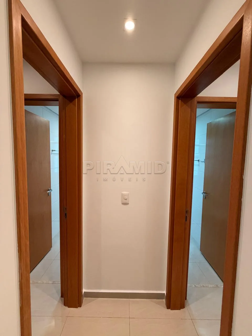 Alugar Apartamento / Padr&atilde;o em Ribeir&atilde;o Preto R$ 4.500,00 - Foto 16