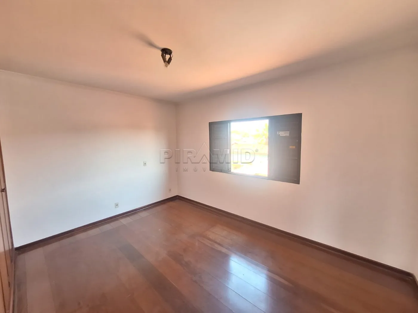 Alugar Casa / Padr&atilde;o em Ribeir&atilde;o Preto R$ 5.000,00 - Foto 37