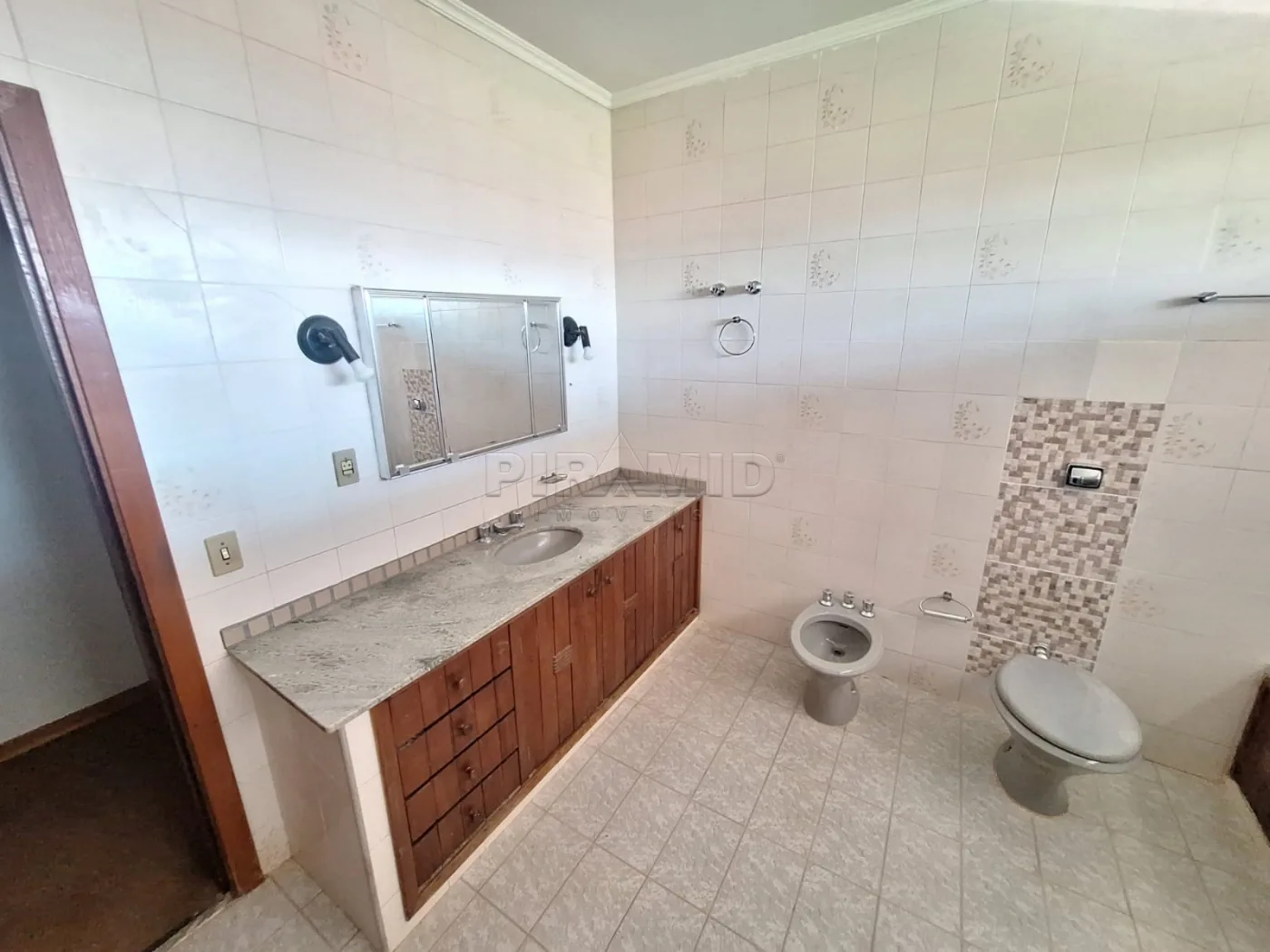 Alugar Casa / Padr&atilde;o em Ribeir&atilde;o Preto R$ 5.000,00 - Foto 38