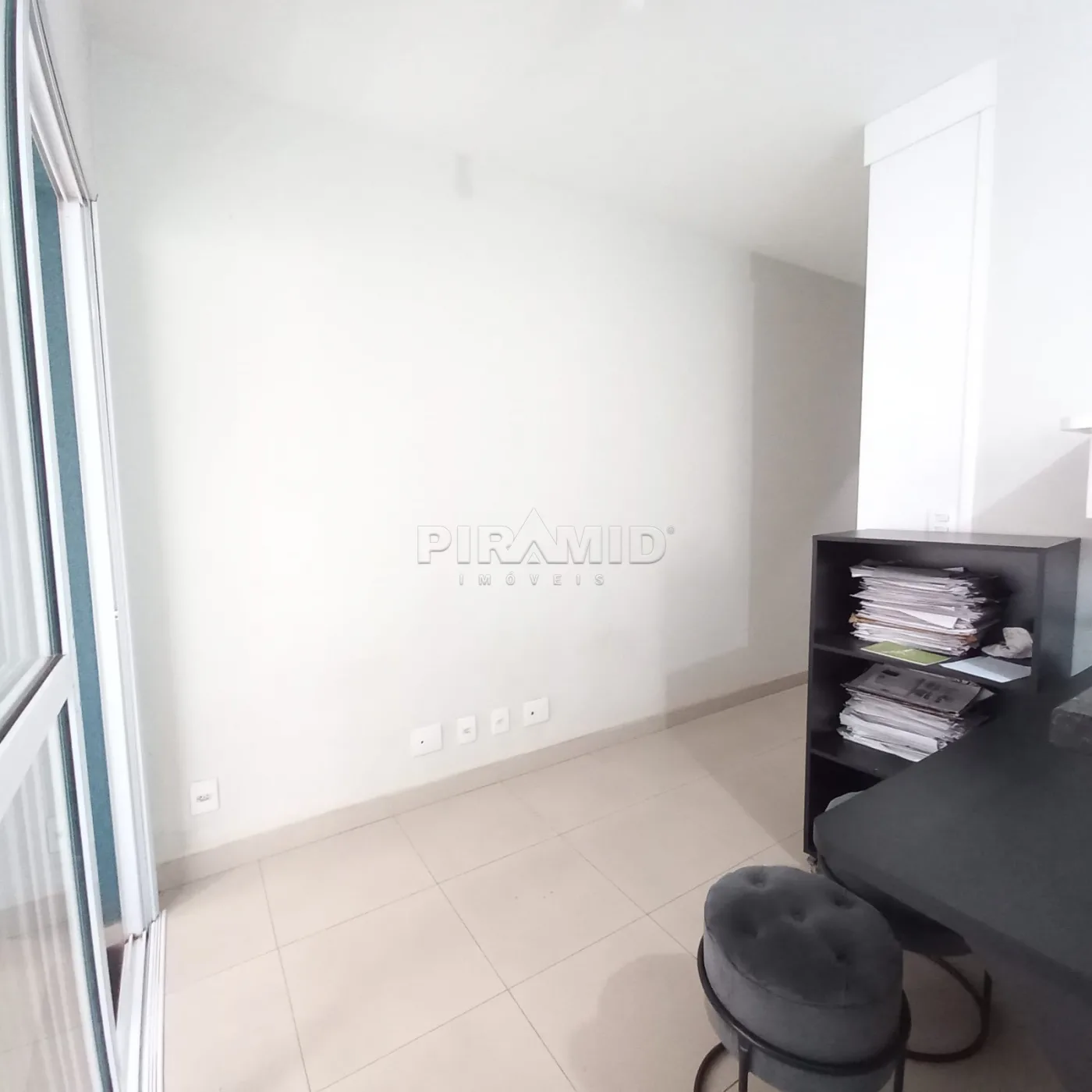 Alugar Apartamento / Padr&atilde;o em Ribeir&atilde;o Preto R$ 1.700,00 - Foto 8