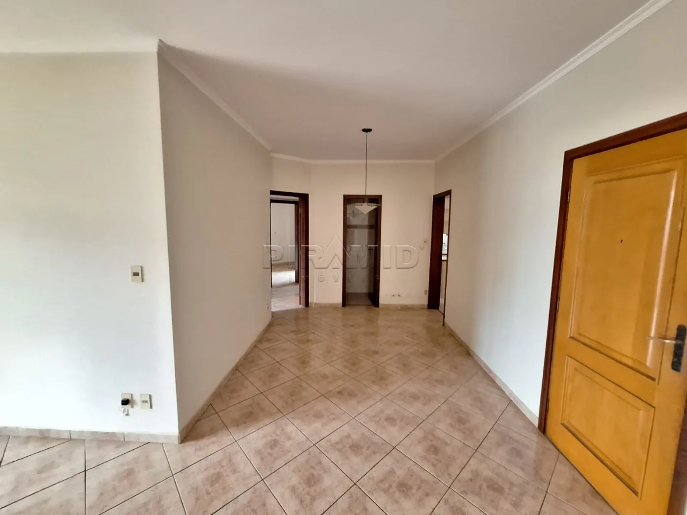 Comprar Apartamento / Padr&atilde;o em Ribeir&atilde;o Preto R$ 380.000,00 - Foto 4