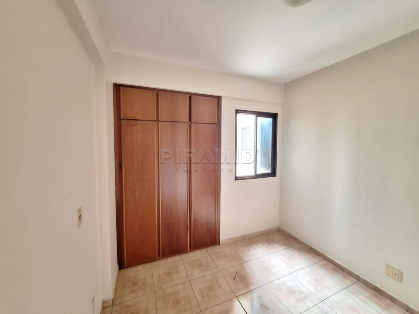 Comprar Apartamento / Padr&atilde;o em Ribeir&atilde;o Preto R$ 380.000,00 - Foto 10