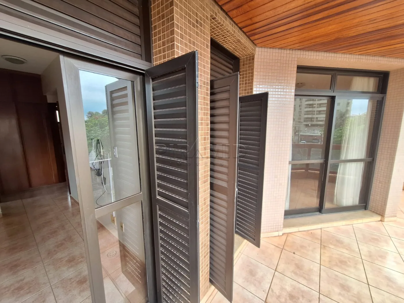 Comprar Apartamento / Padr&atilde;o em Ribeir&atilde;o Preto R$ 380.000,00 - Foto 14