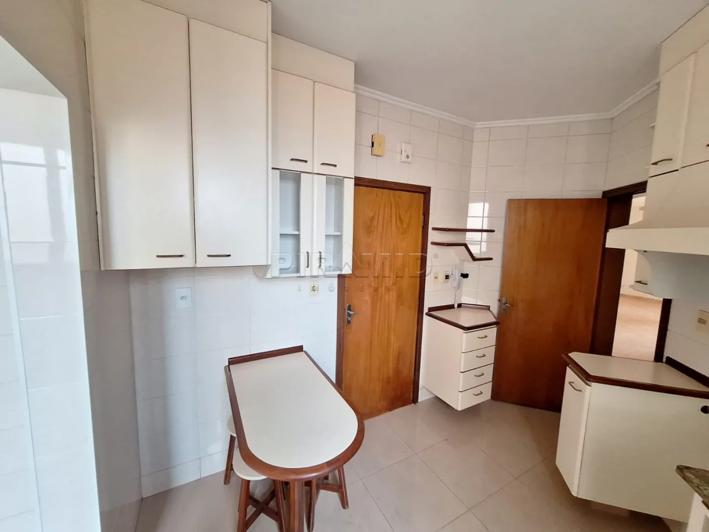 Comprar Apartamento / Padr&atilde;o em Ribeir&atilde;o Preto R$ 380.000,00 - Foto 19