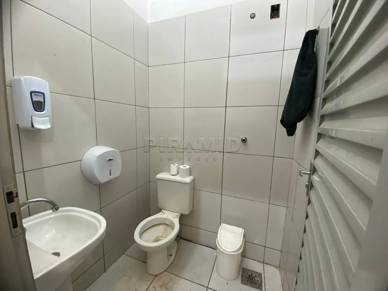 Alugar Comercial / Sal&atilde;o em Ribeir&atilde;o Preto R$ 5.500,00 - Foto 6