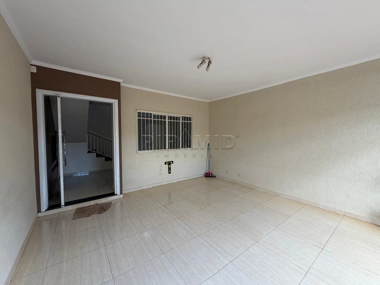 Comprar Casa / Padr&atilde;o em Ribeir&atilde;o Preto R$ 499.000,00 - Foto 1