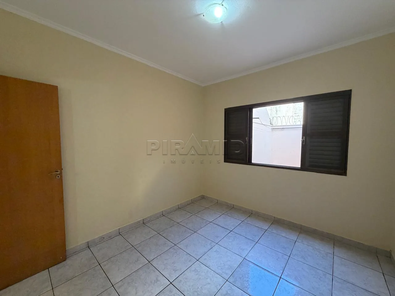 Comprar Casa / Padr&atilde;o em Ribeir&atilde;o Preto R$ 390.000,00 - Foto 13