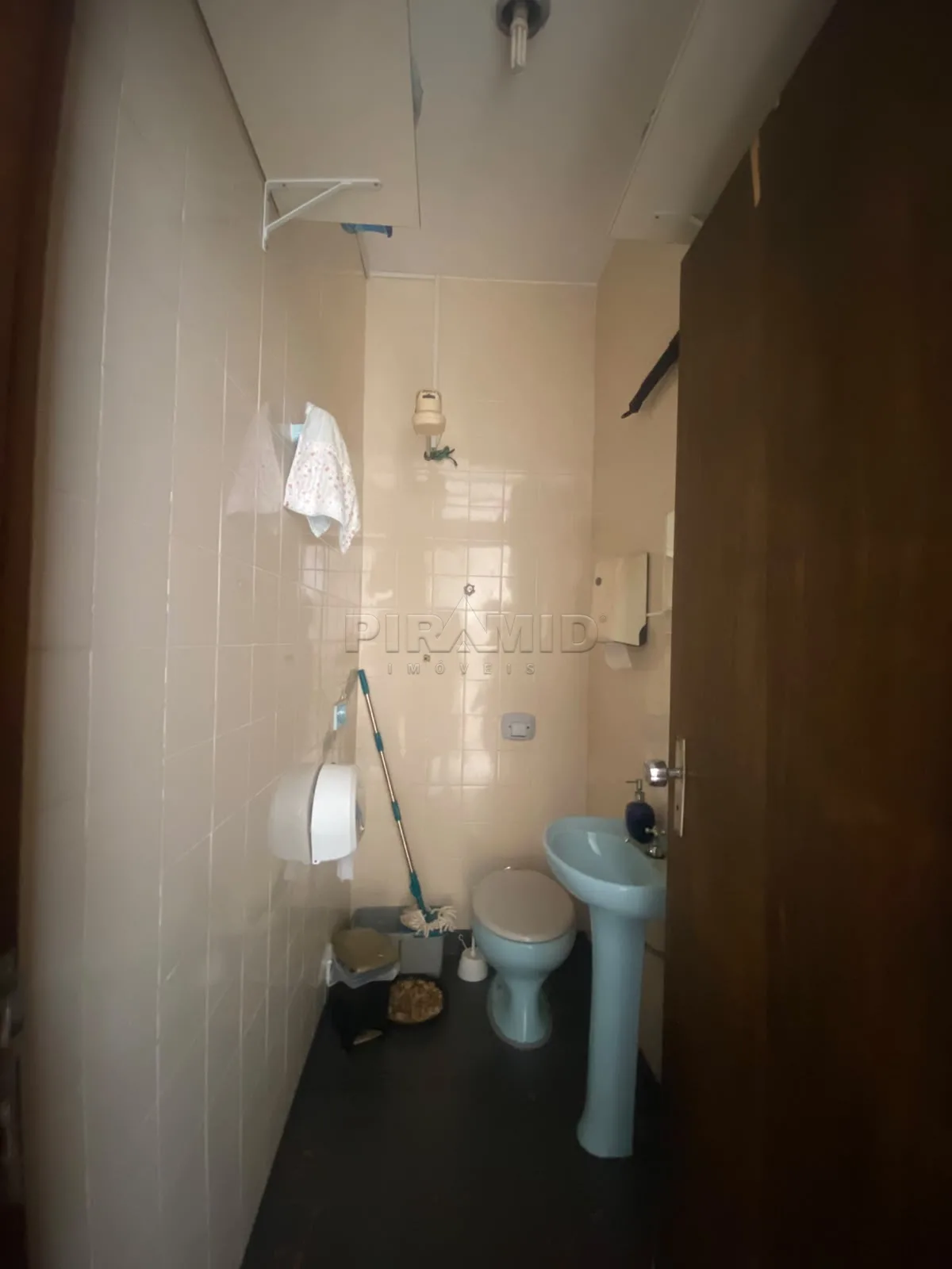 Alugar Comercial / Casa em Ribeir&atilde;o Preto R$ 3.800,00 - Foto 23
