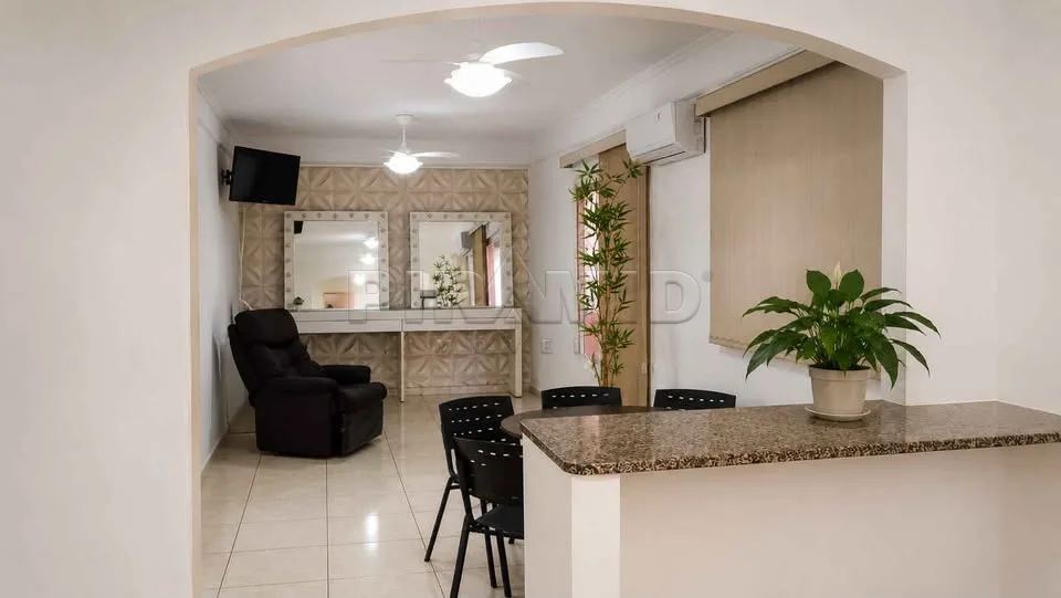 Comprar Casa / Padr&atilde;o em Ribeir&atilde;o Preto R$ 580.000,00 - Foto 2
