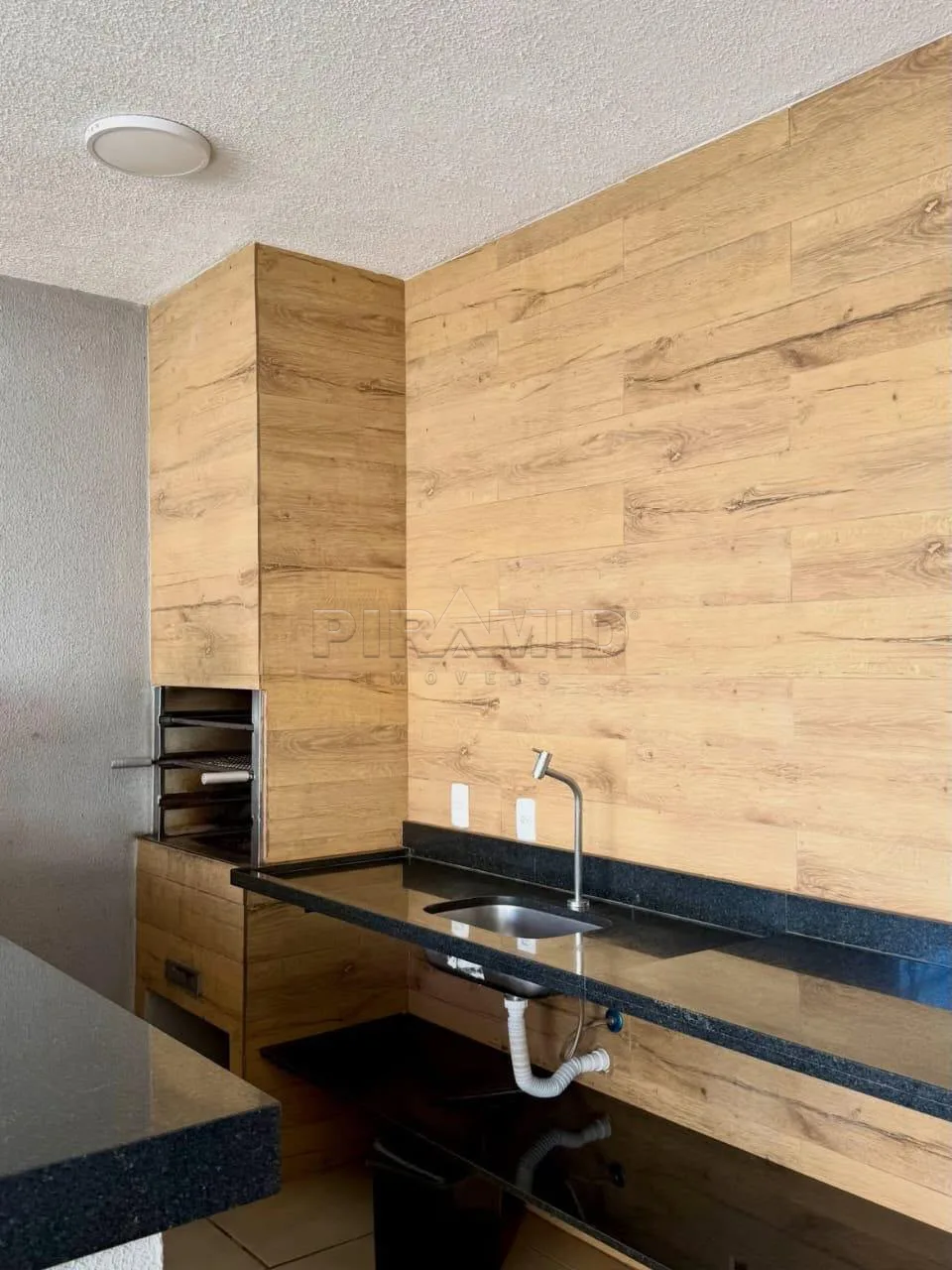 Comprar Apartamento / Padr&atilde;o em Ribeir&atilde;o Preto R$ 220.000,00 - Foto 2