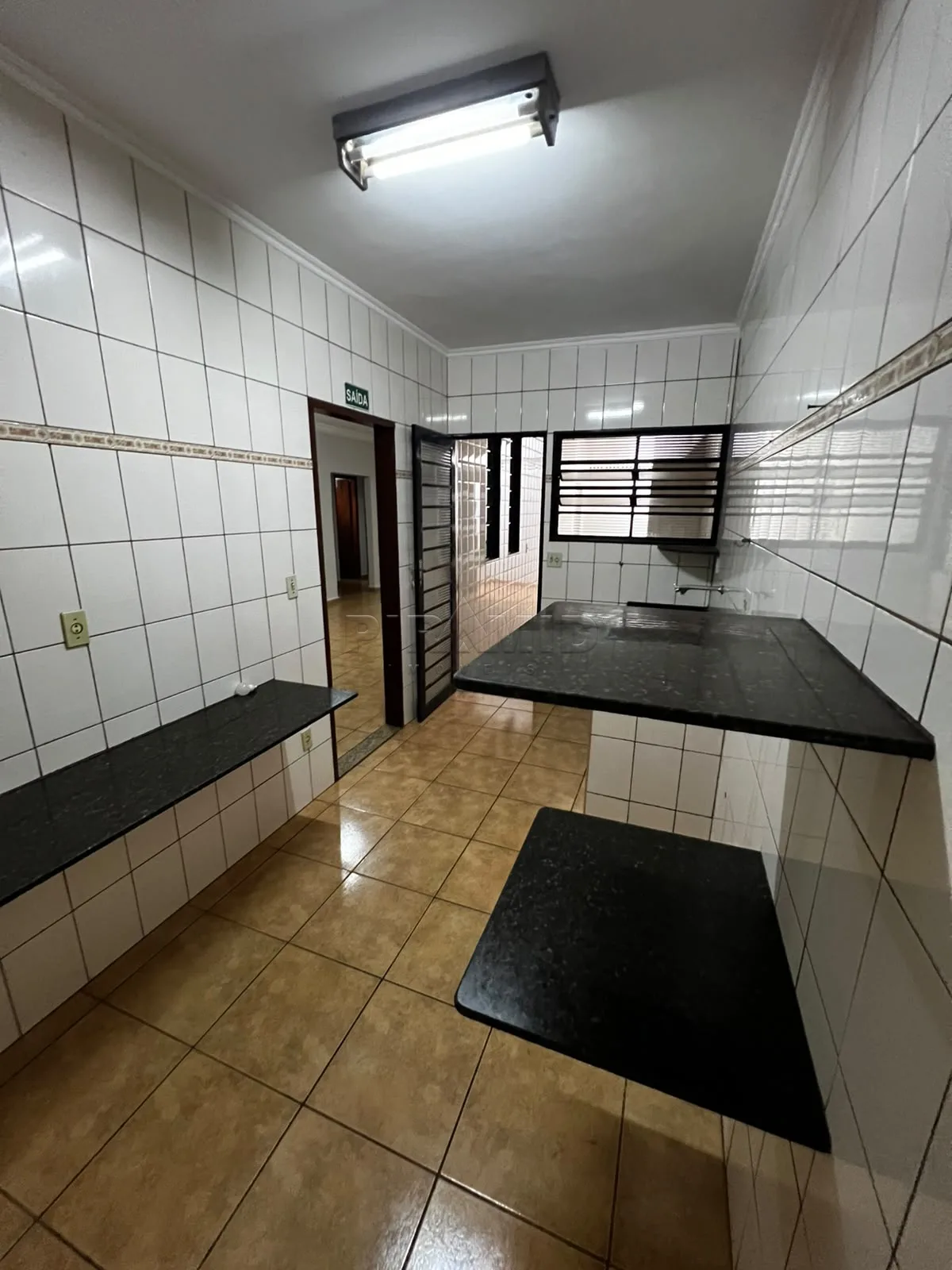 Alugar Casa / Padr&atilde;o em Ribeir&atilde;o Preto R$ 3.500,00 - Foto 17