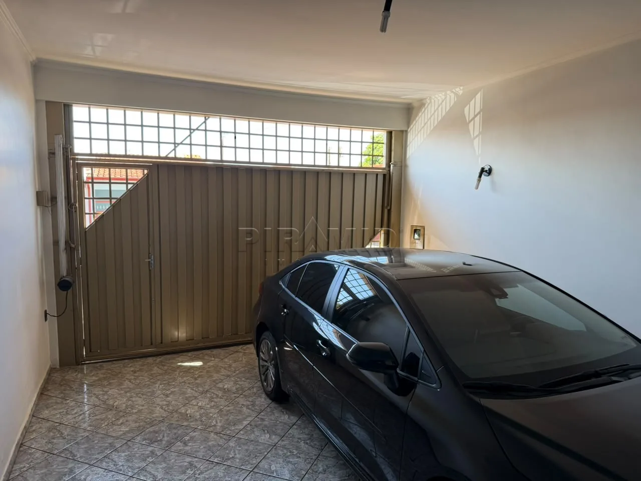 Comprar Casa / Padr&atilde;o em Ribeir&atilde;o Preto R$ 390.000,00 - Foto 1