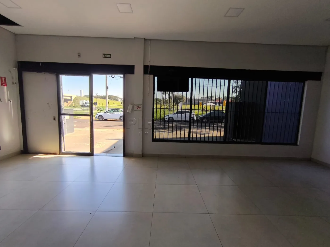 Alugar Comercial / Sal&atilde;o em Ribeir&atilde;o Preto R$ 4.900,00 - Foto 2