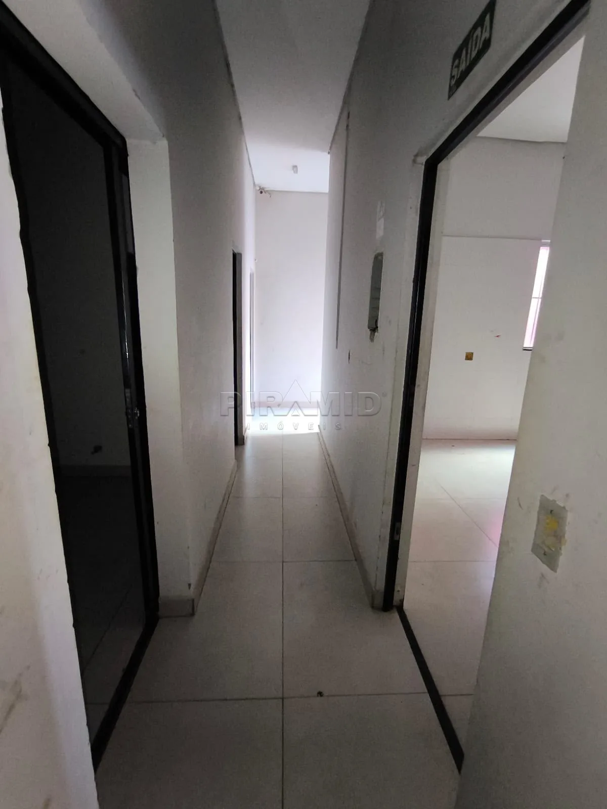 Alugar Comercial / Sal&atilde;o em Ribeir&atilde;o Preto R$ 4.900,00 - Foto 14