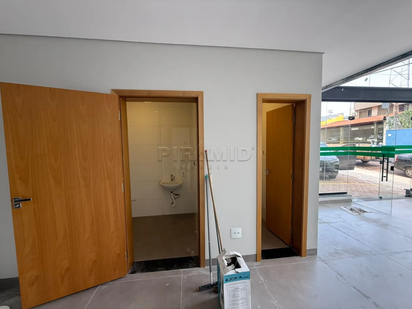 Alugar Comercial / Sal&atilde;o em Ribeir&atilde;o Preto R$ 6.000,00 - Foto 7
