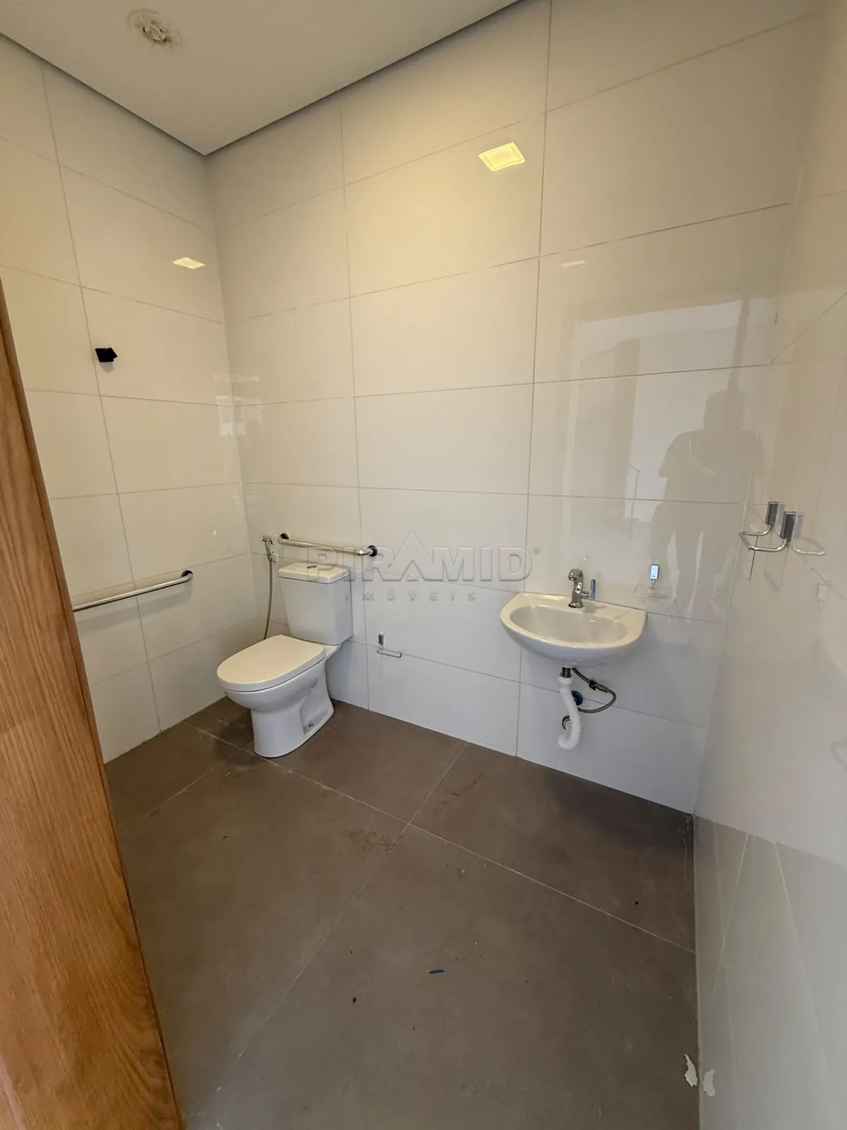 Alugar Comercial / Sal&atilde;o em Ribeir&atilde;o Preto R$ 6.000,00 - Foto 12