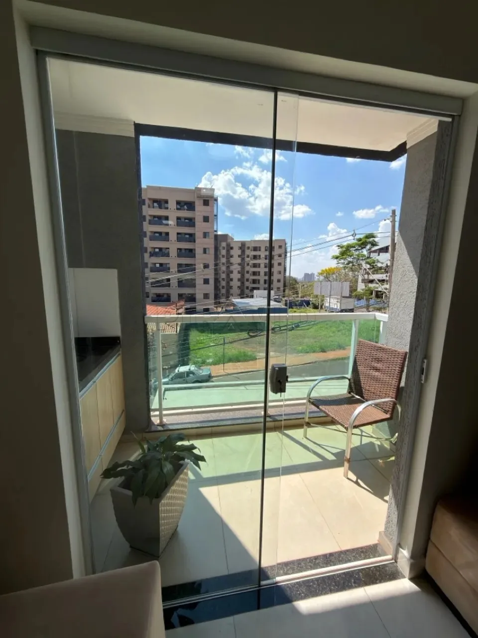 Alugar Apartamento / Padr&atilde;o em Ribeir&atilde;o Preto R$ 2.500,00 - Foto 3