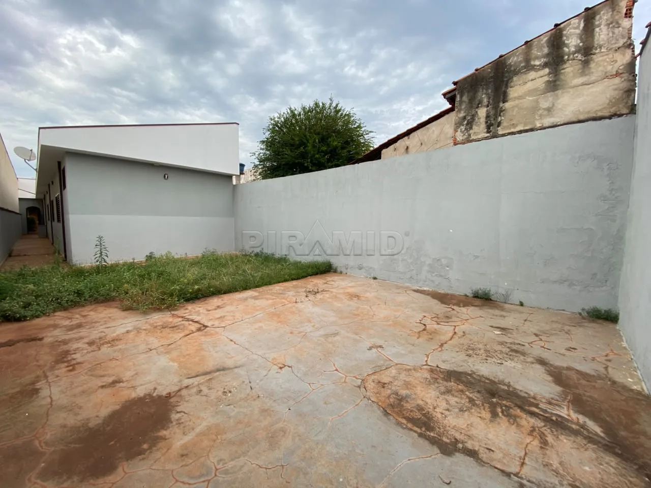 Alugar Casa / Padr&atilde;o em Ribeir&atilde;o Preto R$ 2.650,00 - Foto 9