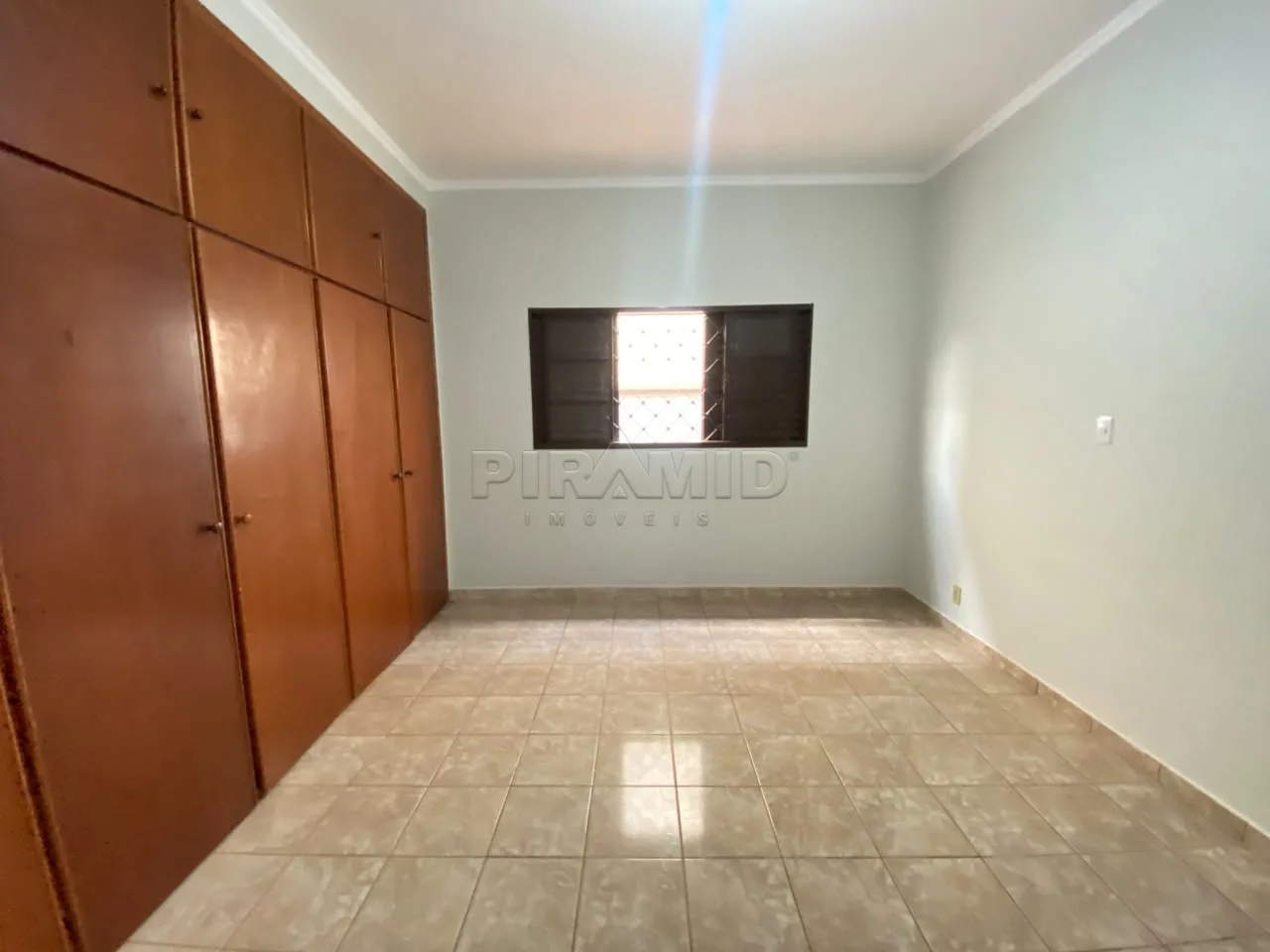 Alugar Casa / Padr&atilde;o em Ribeir&atilde;o Preto R$ 2.650,00 - Foto 14