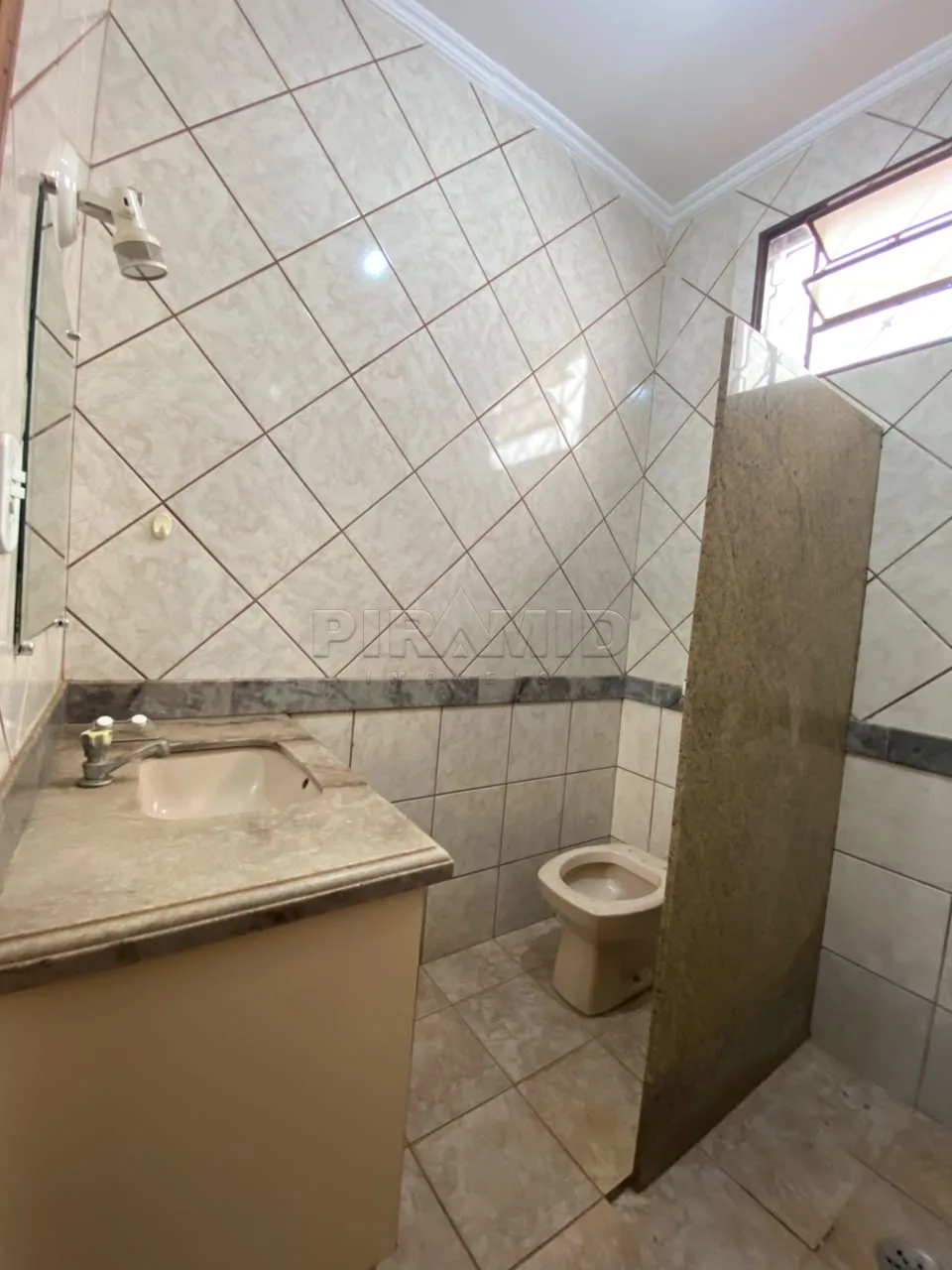 Alugar Casa / Padr&atilde;o em Ribeir&atilde;o Preto R$ 2.650,00 - Foto 16