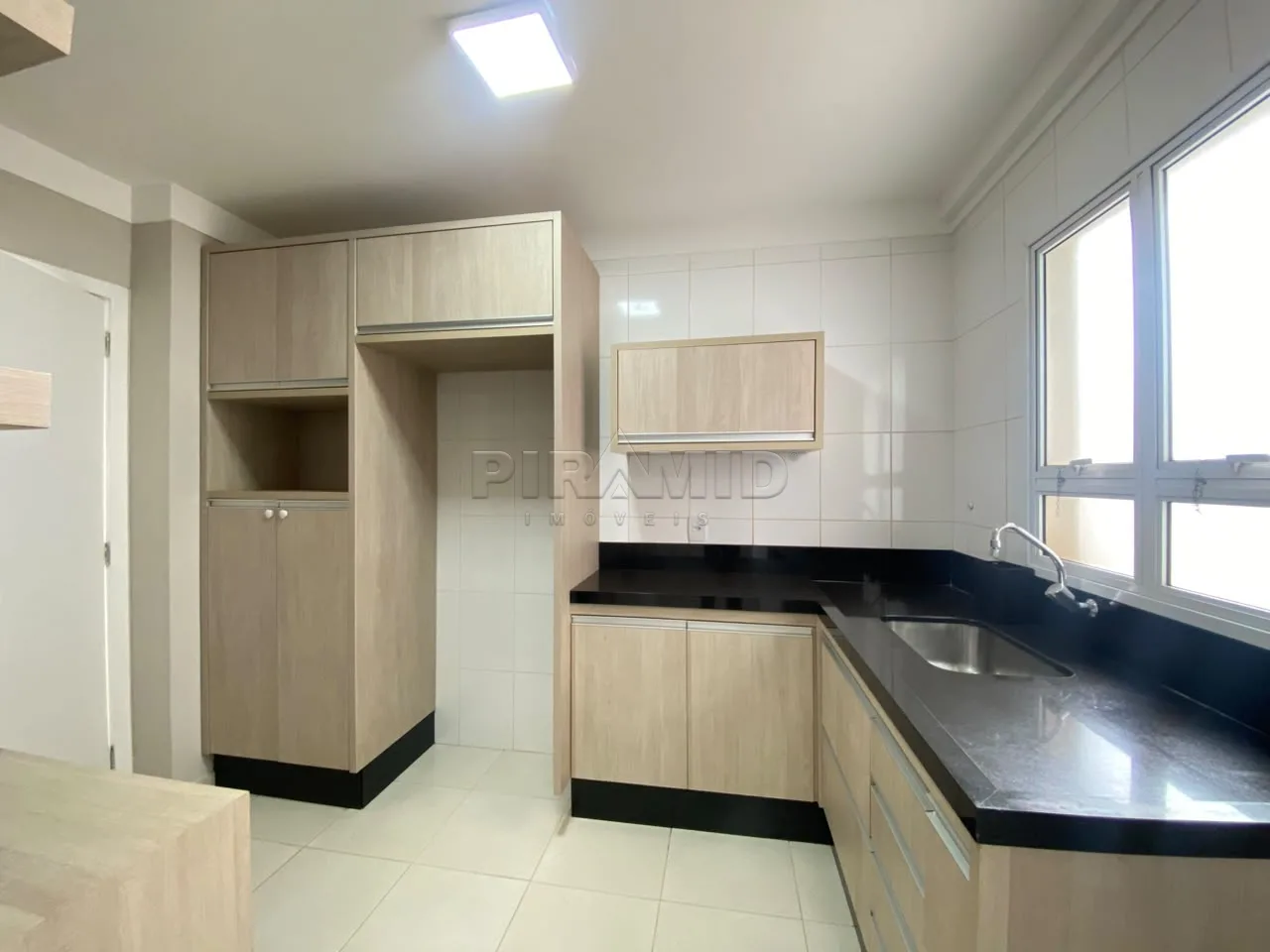 Alugar Apartamento / Padr&atilde;o em Ribeir&atilde;o Preto R$ 3.500,00 - Foto 6
