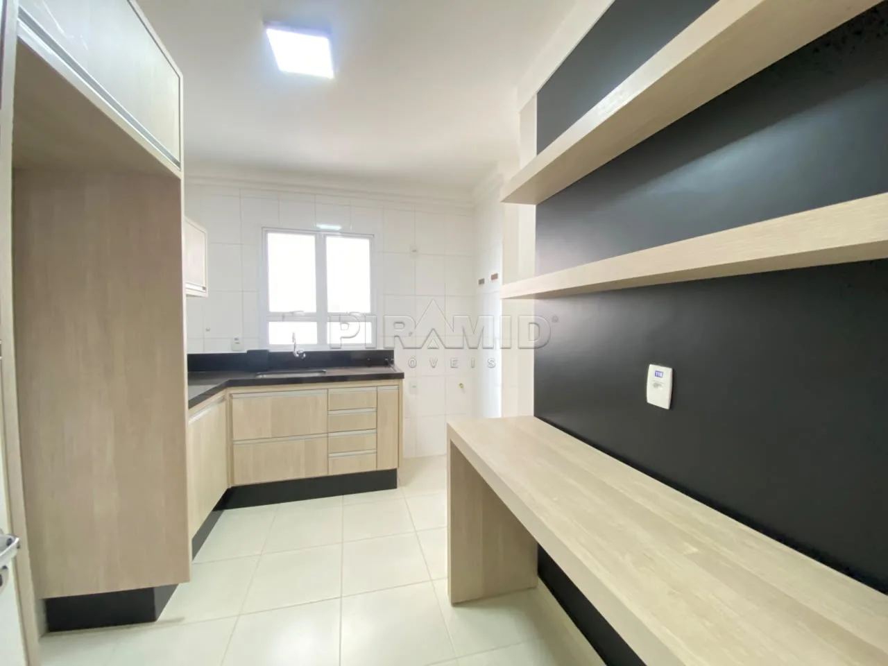 Alugar Apartamento / Padr&atilde;o em Ribeir&atilde;o Preto R$ 3.500,00 - Foto 7
